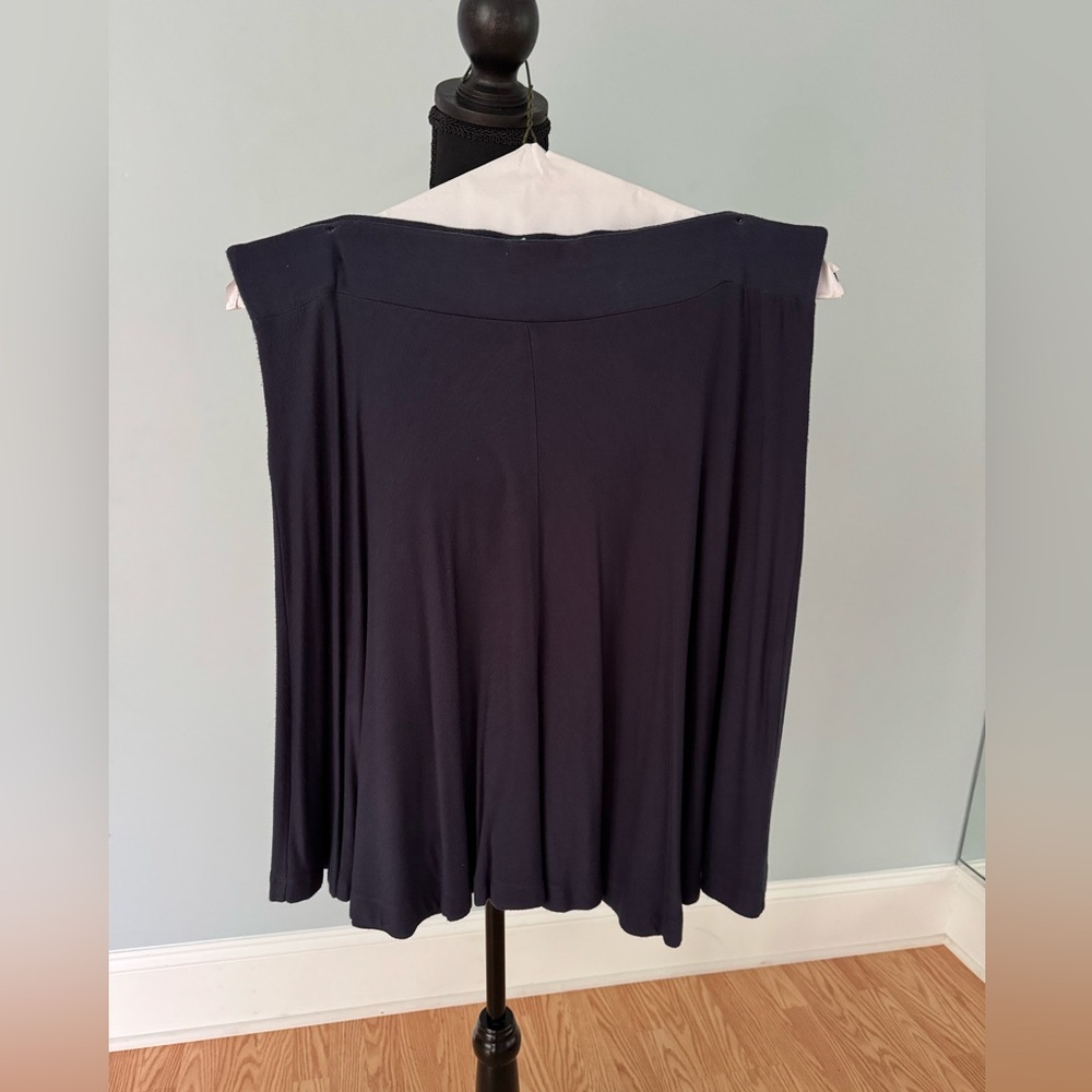 Elegant Navy Blue Women's Skirt
